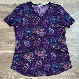 ⭐️Villains scrub top⭐️